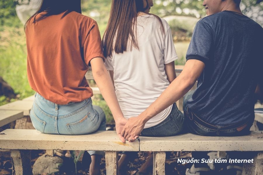 Mơ thấy người yêu ngoại tình phản bội