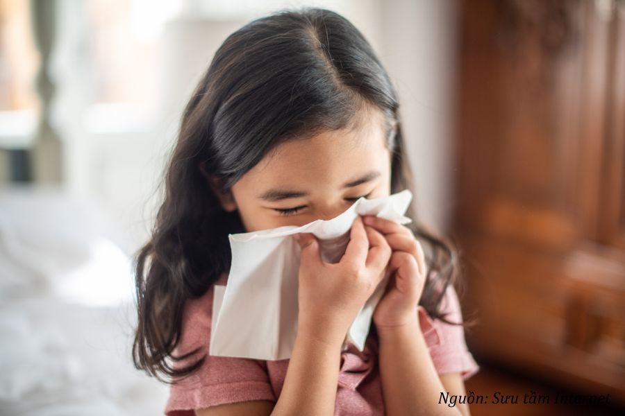nhảy mũi thứ bảy là điềm báo về chuyện tình cảm